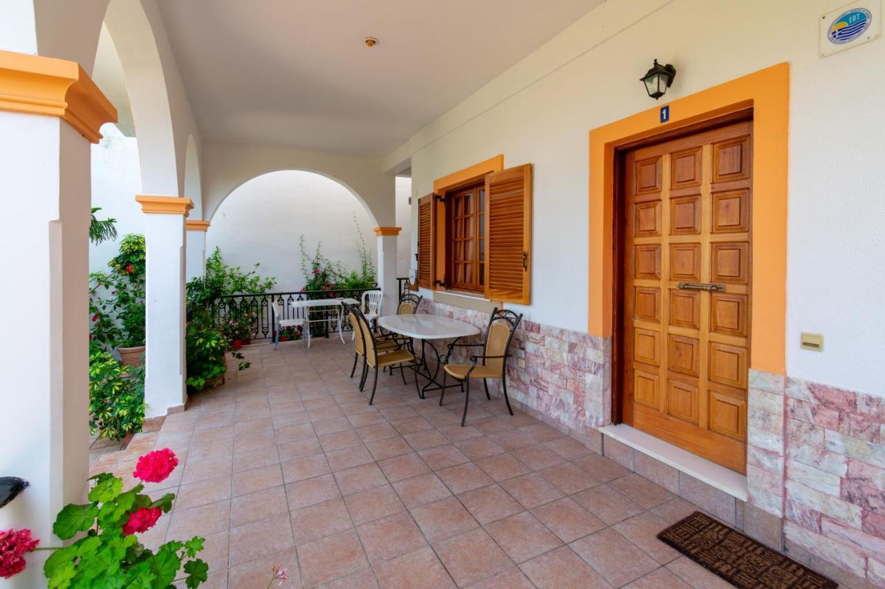 Villa Sophia Apartments By Corfuescapes アギオス・ゴルディオス エクステリア 写真