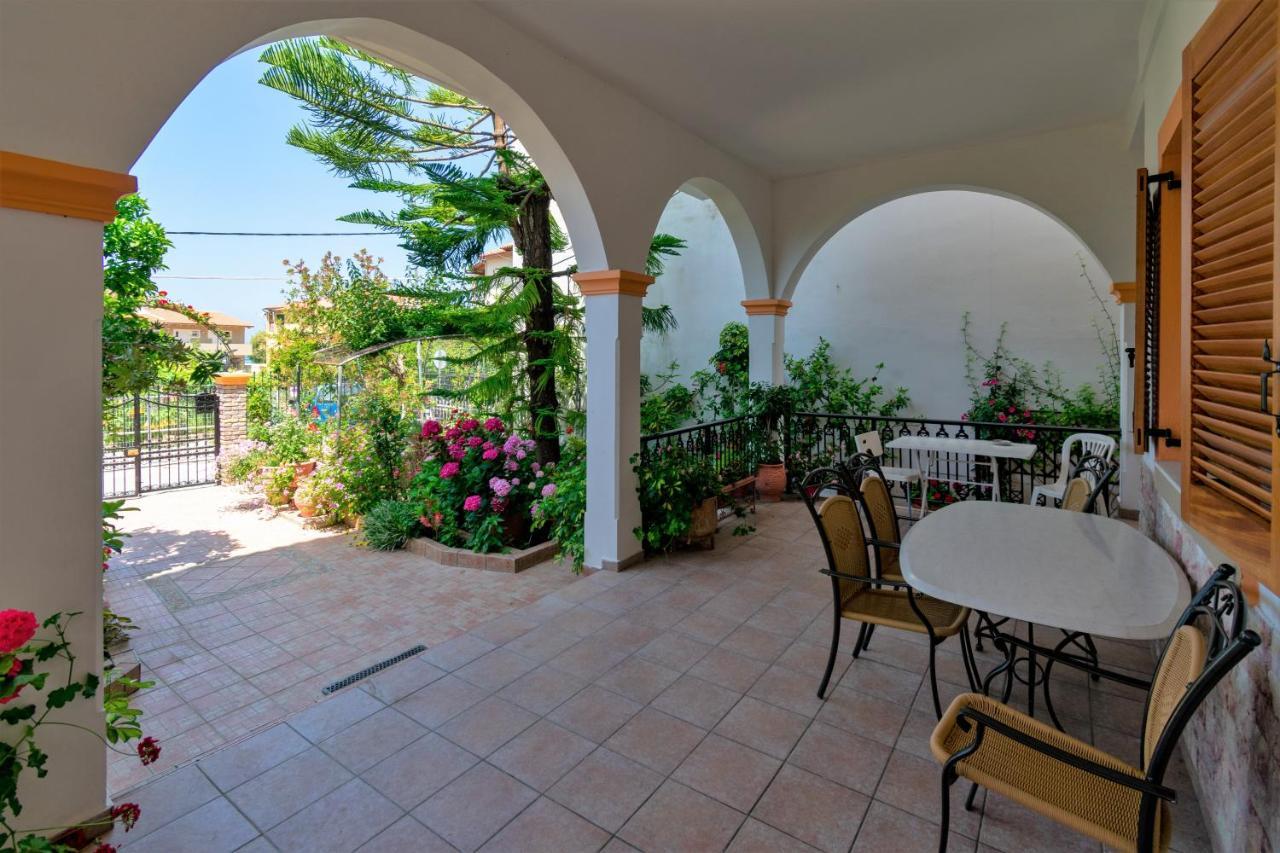 Villa Sophia Apartments By Corfuescapes アギオス・ゴルディオス エクステリア 写真