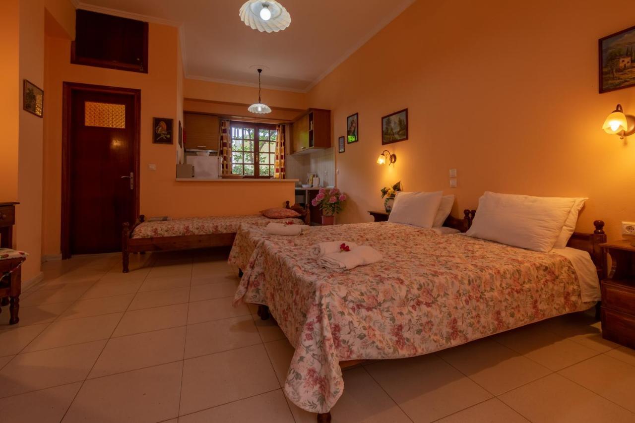Villa Sophia Apartments By Corfuescapes アギオス・ゴルディオス エクステリア 写真