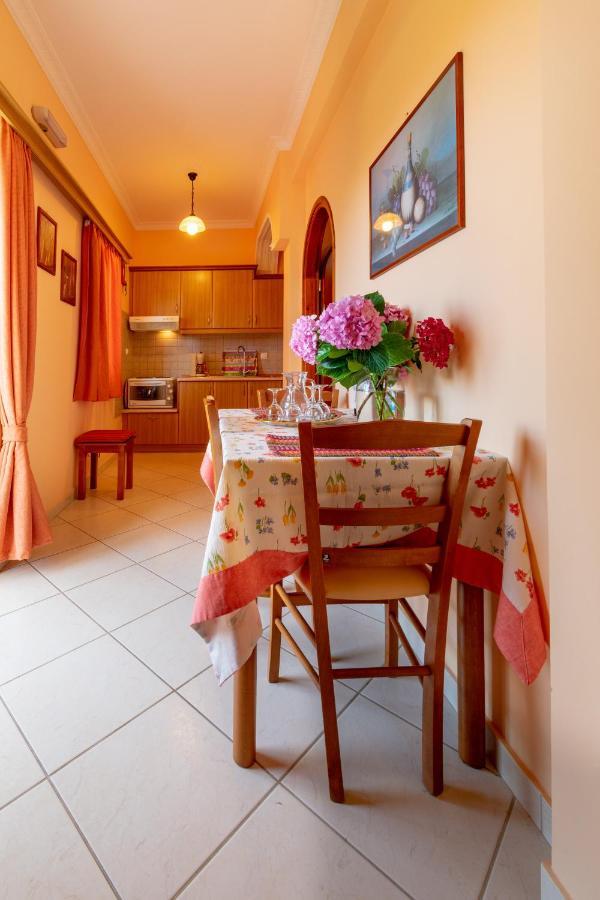 Villa Sophia Apartments By Corfuescapes アギオス・ゴルディオス エクステリア 写真