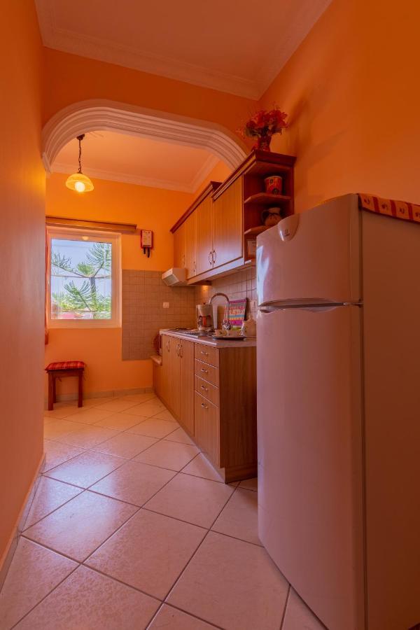 Villa Sophia Apartments By Corfuescapes アギオス・ゴルディオス エクステリア 写真